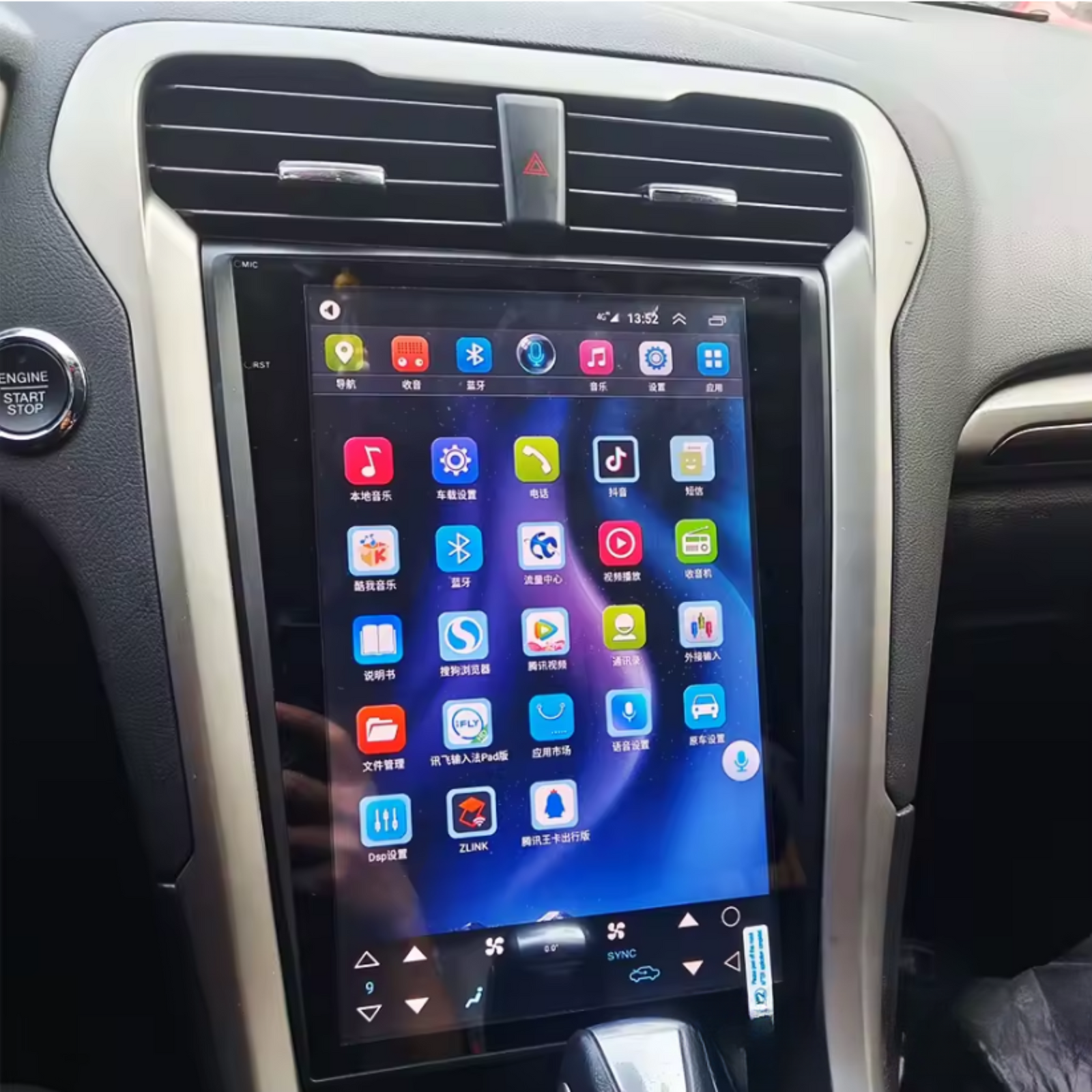 Autoradio Movyro Ford Fusion Mondeo MK5 2013-2018 avec Android 15, Apple CarPlay et Android Auto, écran tactile moderne.